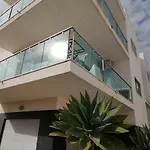公寓 Modern With Sunny South Facing Terrace 阿尔布费拉