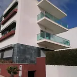 公寓 Modern With Sunny South Facing Terrace