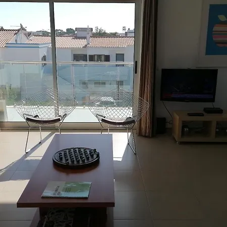 Modern With Sunny South Facing Terrace アルブフェイラ