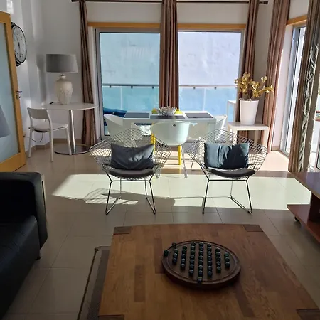 Apartamento Modern With Sunny South Facing Terrace *