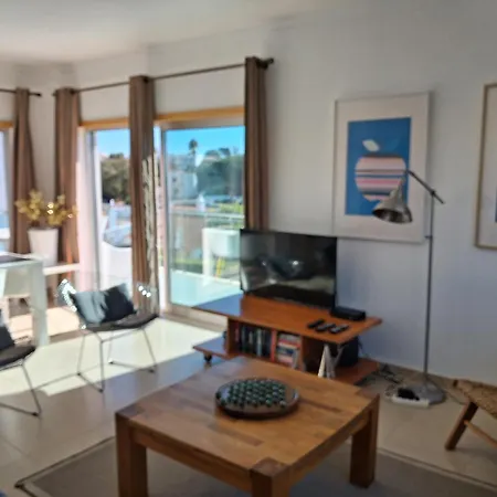 Apartamento Modern With Sunny South Facing Terrace *